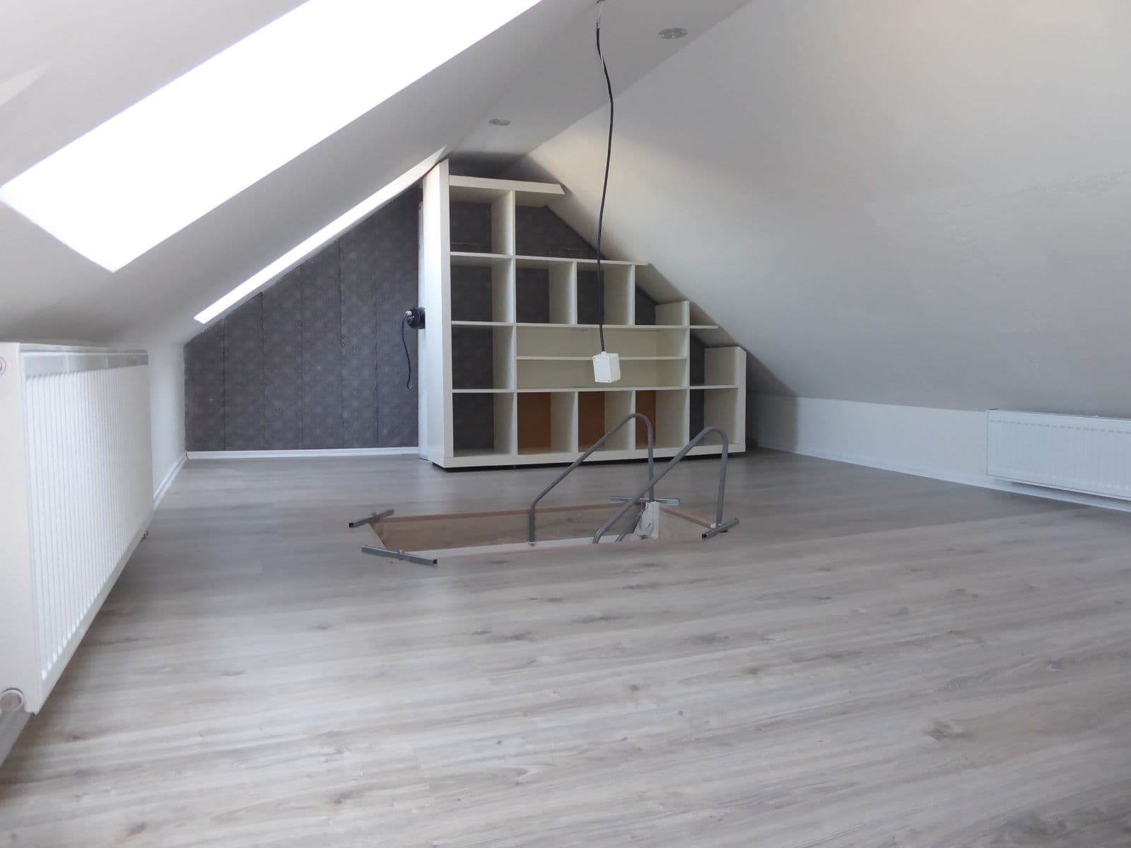 Pronájem domu 121 m², pozemek 587 m², V Hlinkách, Vysoký Újezd, Středočeský kraj Pronájem domu 121 m², pozemek 587 m², V Hlinkách, Vysoký Újezd, Středočeský kraj