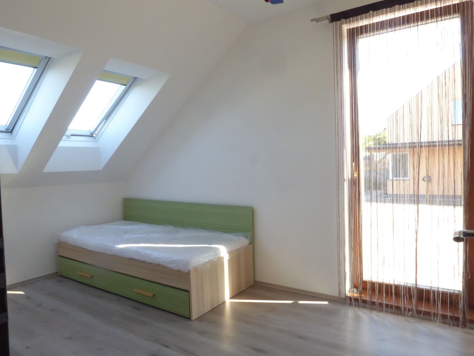 Pronájem domu 121 m², pozemek 587 m², V Hlinkách, Vysoký Újezd, Středočeský kraj Pronájem domu 121 m², pozemek 587 m², V Hlinkách, Vysoký Újezd, Středočeský kraj