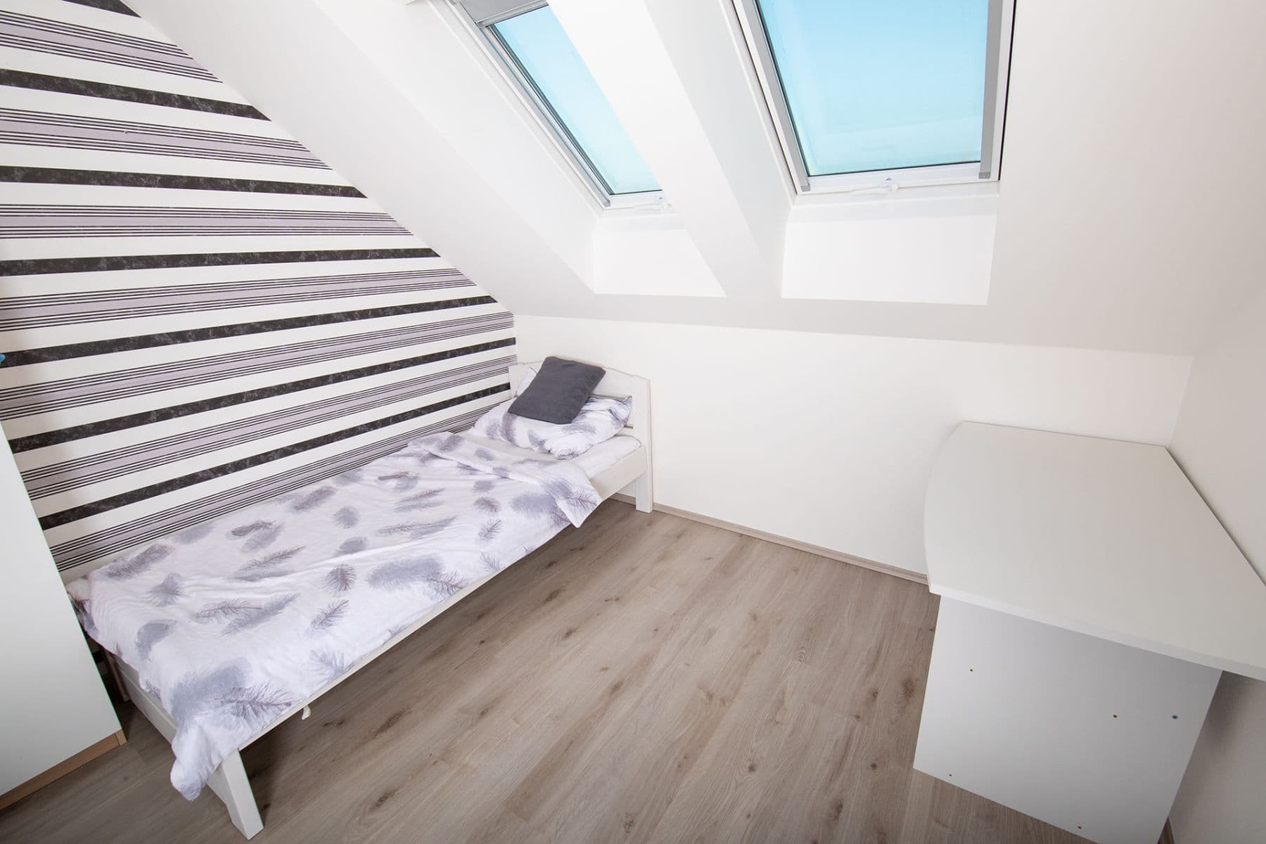 Pronájem domu 121 m², pozemek 587 m², V Hlinkách, Vysoký Újezd, Středočeský kraj Pronájem domu 121 m², pozemek 587 m², V Hlinkách, Vysoký Újezd, Středočeský kraj
