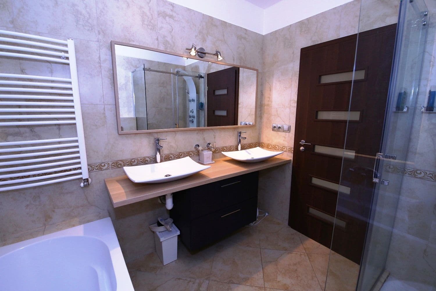 Pronájem domu 121 m², pozemek 587 m², V Hlinkách, Vysoký Újezd, Středočeský kraj Pronájem domu 121 m², pozemek 587 m², V Hlinkách, Vysoký Újezd, Středočeský kraj