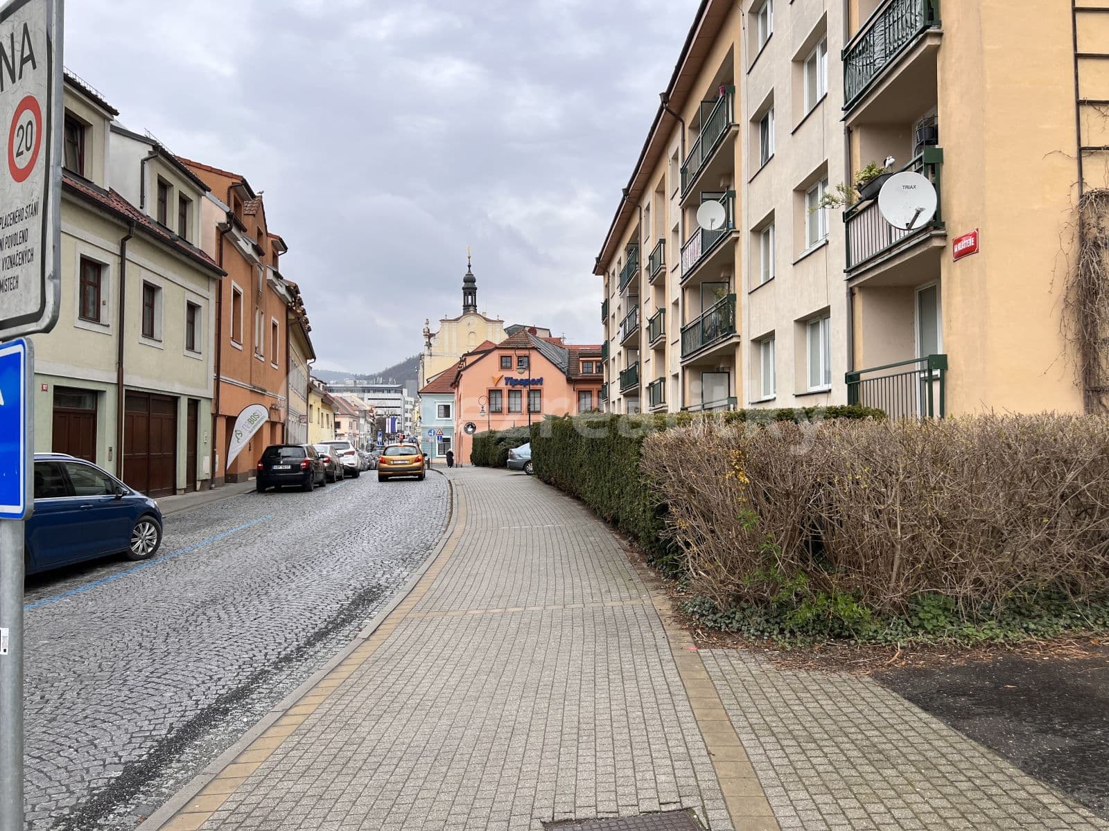 Pronájem bytu 2+kk 50 m², Na Klášteře, Beroun, Středočeský kraj Pronájem bytu 2+kk 50 m², Na Klášteře, Beroun, Středočeský kraj
