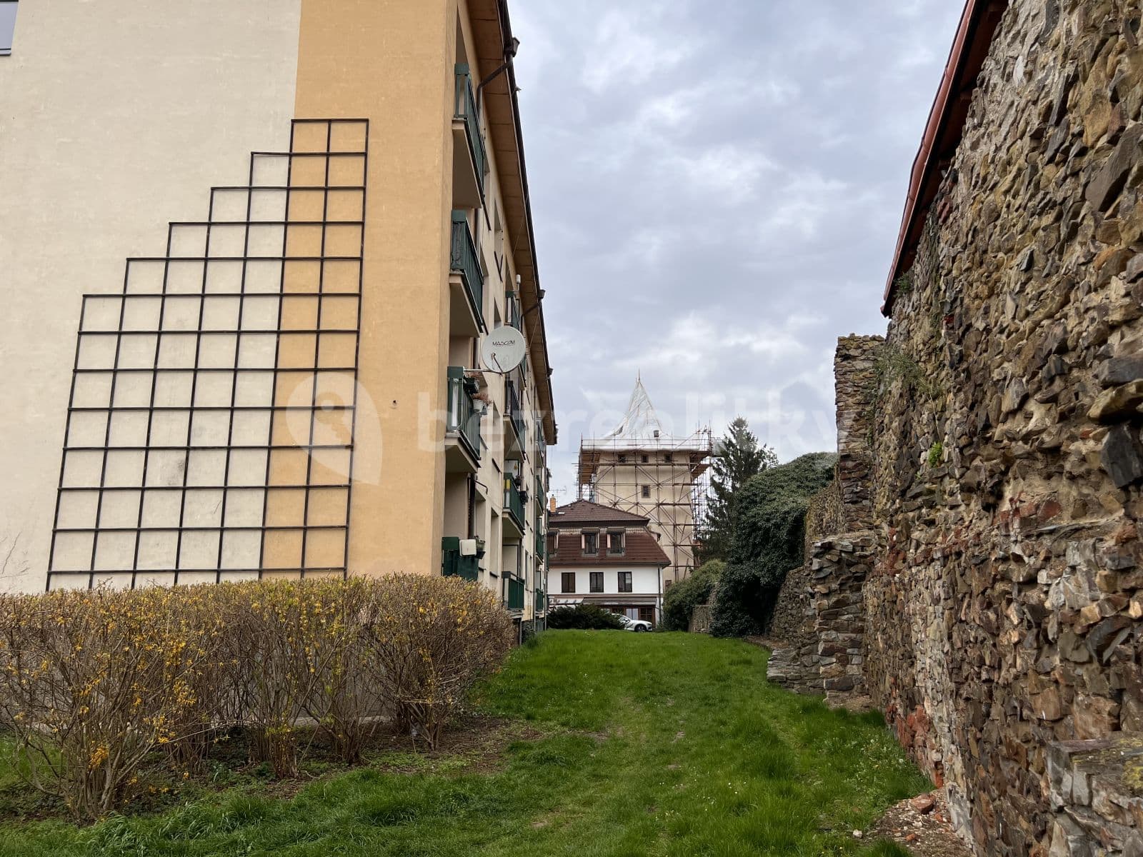 Pronájem bytu 2+kk 50 m², Na Klášteře, Beroun, Středočeský kraj Pronájem bytu 2+kk 50 m², Na Klášteře, Beroun, Středočeský kraj