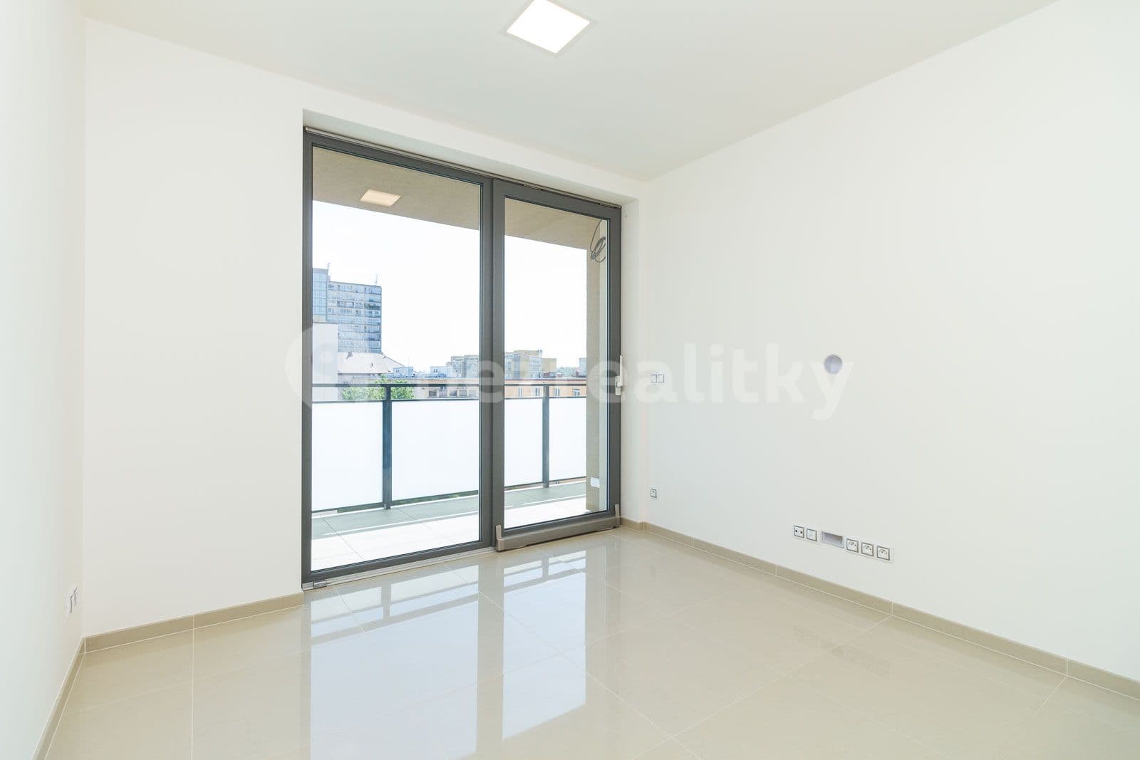 Pronájem bytu 2+kk 51 m², Na Louži, Praha, Praha Pronájem bytu 2+kk 51 m², Na Louži, Praha, Praha