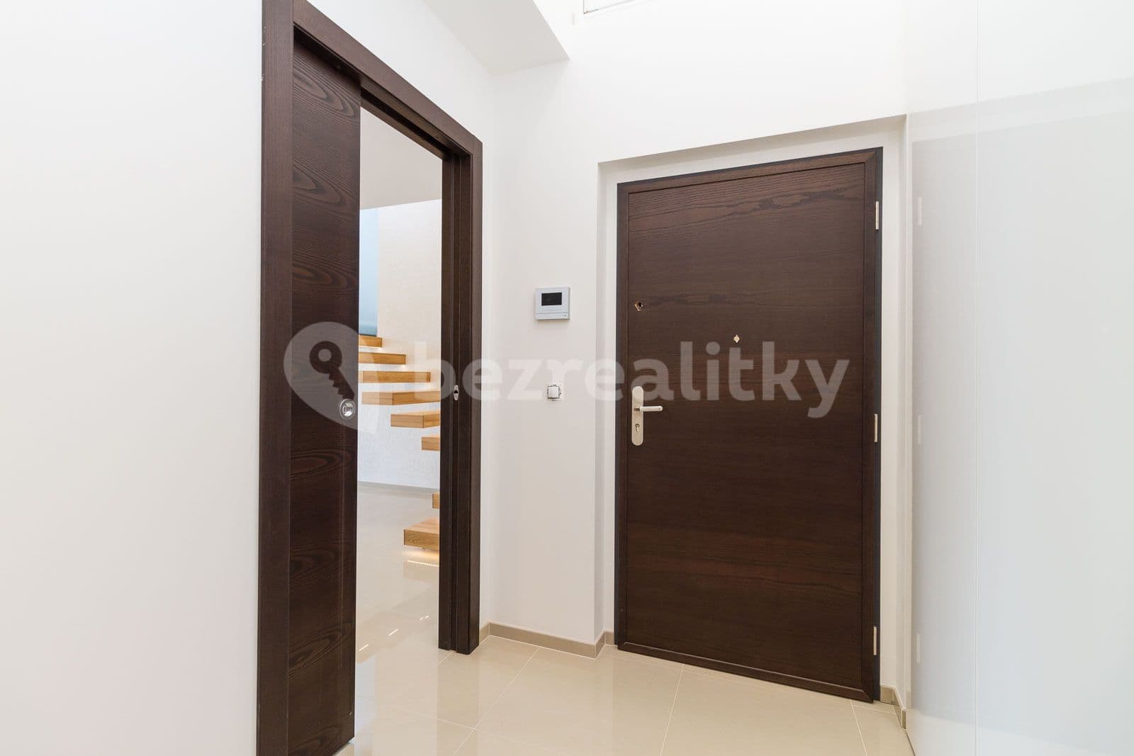 Pronájem bytu 2+kk 51 m², Na Louži, Praha, Praha Pronájem bytu 2+kk 51 m², Na Louži, Praha, Praha