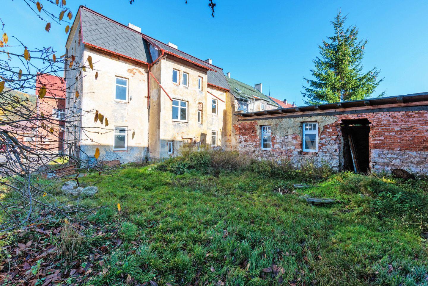 Prodej domu 240 m², pozemek 466 m², ČSA, Hroznětín, Karlovarský kraj