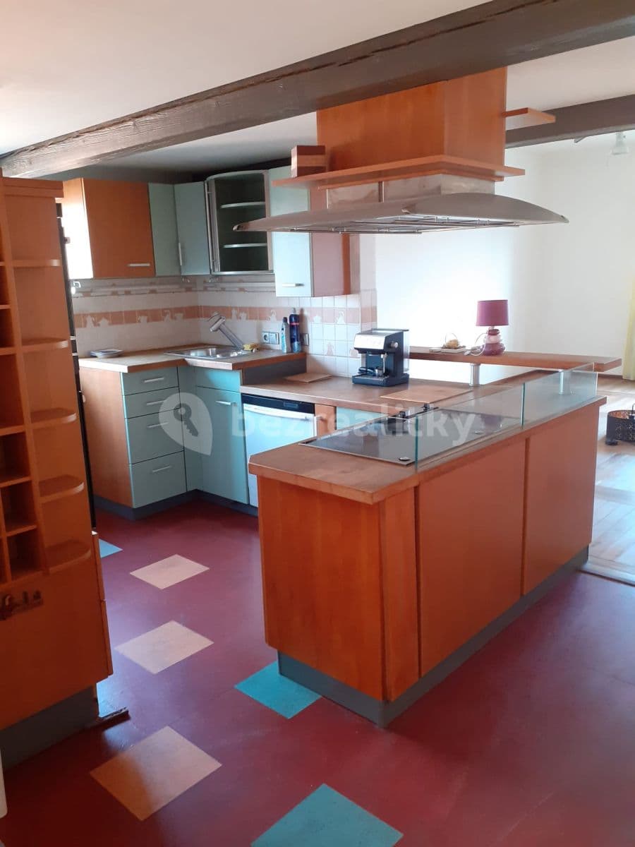 Pronájem bytu 5+1 160 m², 28. pluku, Praha, Praha Pronájem bytu 5+1 160 m², 28. pluku, Praha, Praha