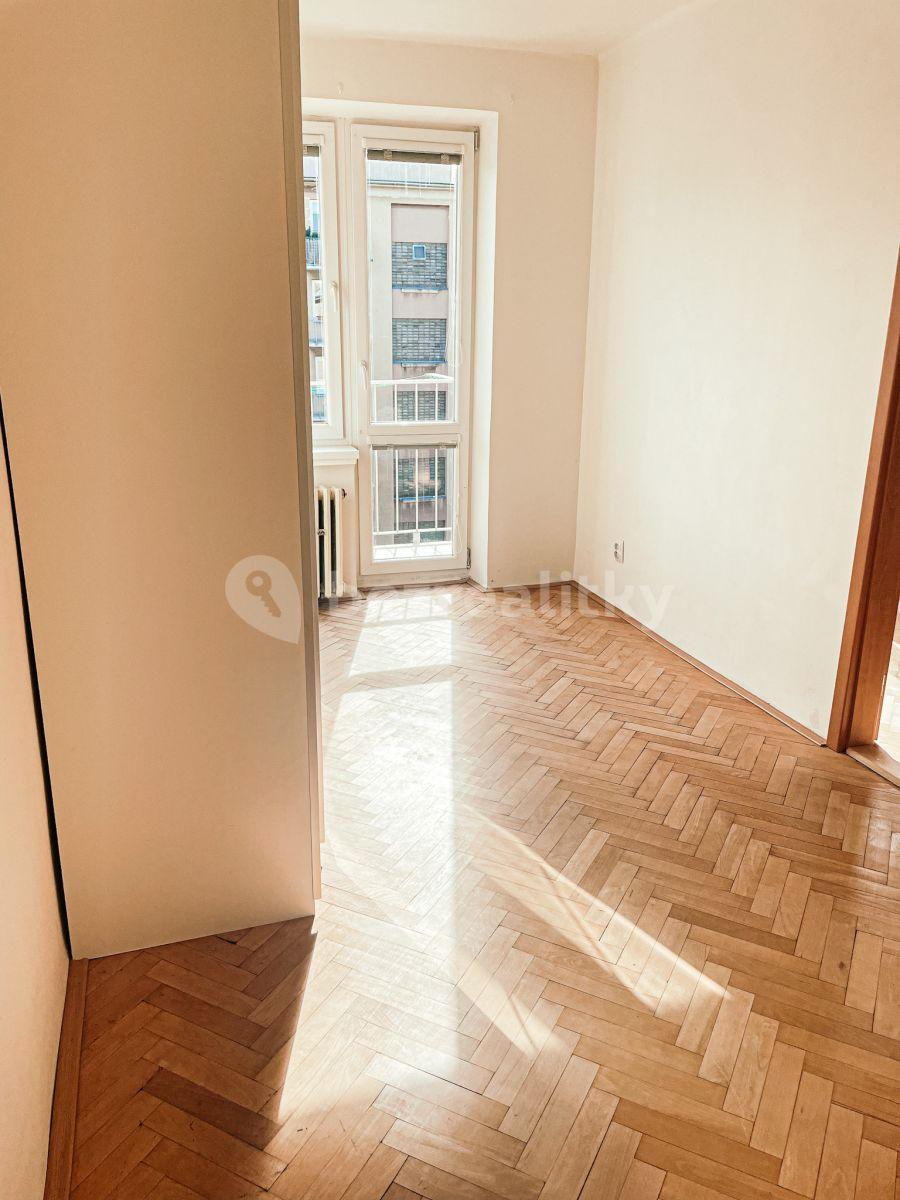Pronájem bytu 3+1 68 m², Střimelická, Praha, Praha
