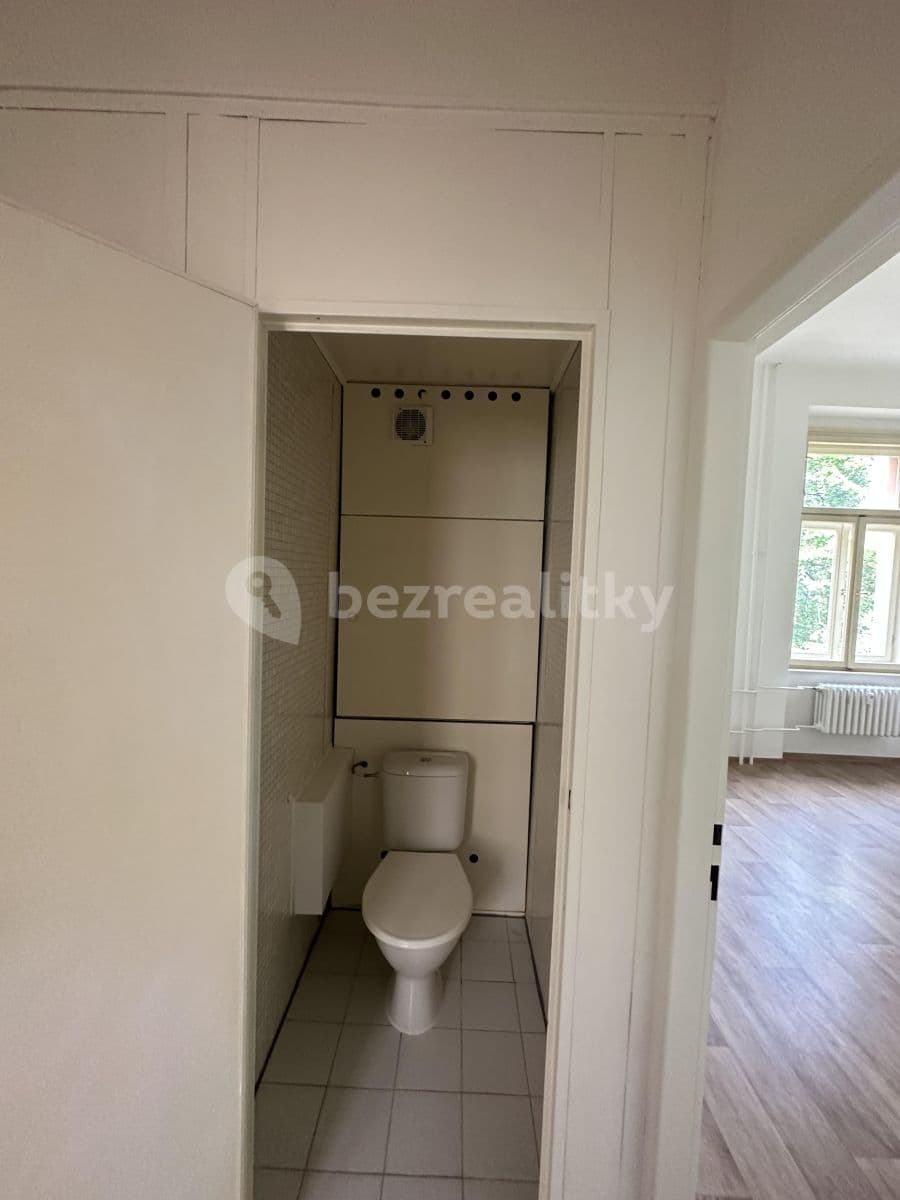 Pronájem bytu 1+1 30 m², Londýnská, Praha, Praha Pronájem bytu 1+1 30 m², Londýnská, Praha, Praha
