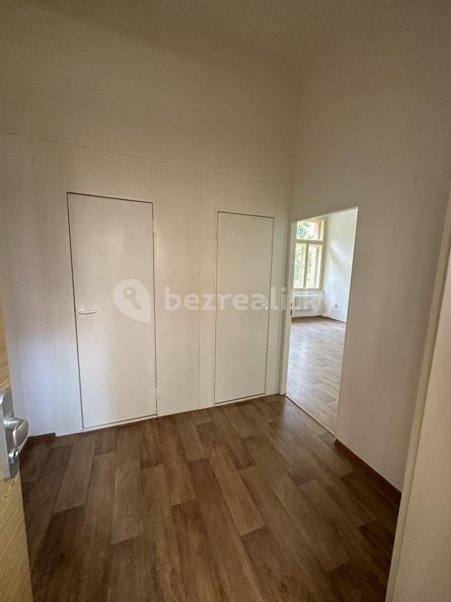 Pronájem bytu 1+1 30 m², Londýnská, Praha, Praha Pronájem bytu 1+1 30 m², Londýnská, Praha, Praha