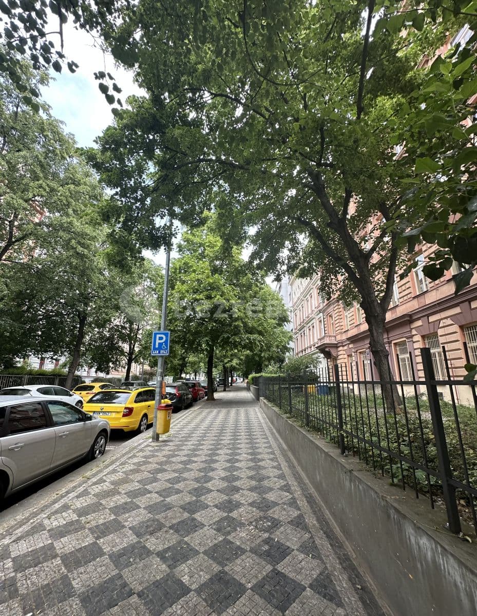 Pronájem bytu 1+1 30 m², Londýnská, Praha, Praha Pronájem bytu 1+1 30 m², Londýnská, Praha, Praha