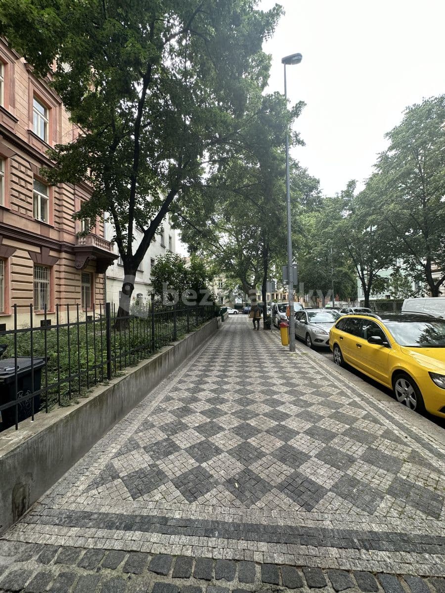 Pronájem bytu 1+1 30 m², Londýnská, Praha, Praha Pronájem bytu 1+1 30 m², Londýnská, Praha, Praha