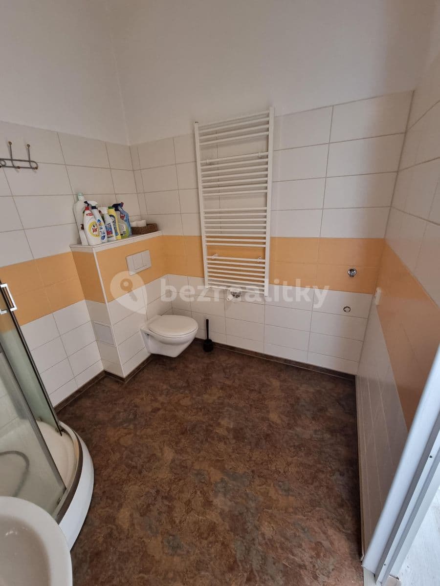 Pronájem bytu 1+1 31 m², Spolková, Plzeň, Plzeňský kraj Pronájem bytu 1+1 31 m², Spolková, Plzeň, Plzeňský kraj