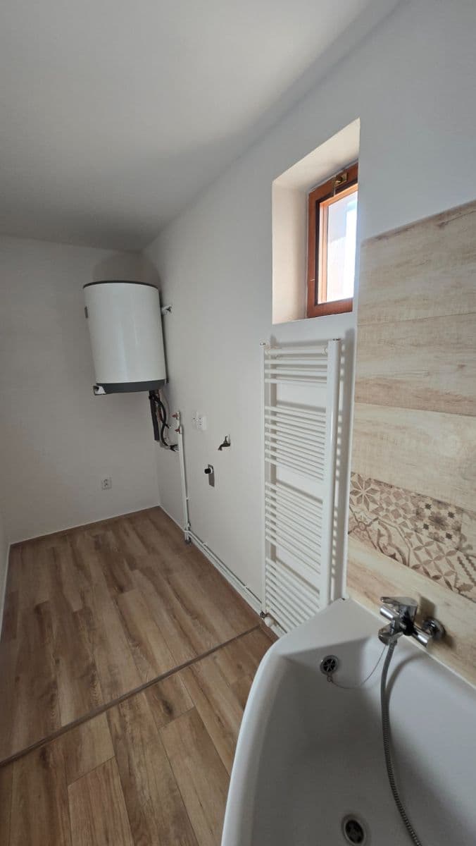 Pronájem domu 80 m², pozemek 350 m², Hořín, Středočeský kraj Pronájem domu 80 m², pozemek 350 m², Hořín, Středočeský kraj