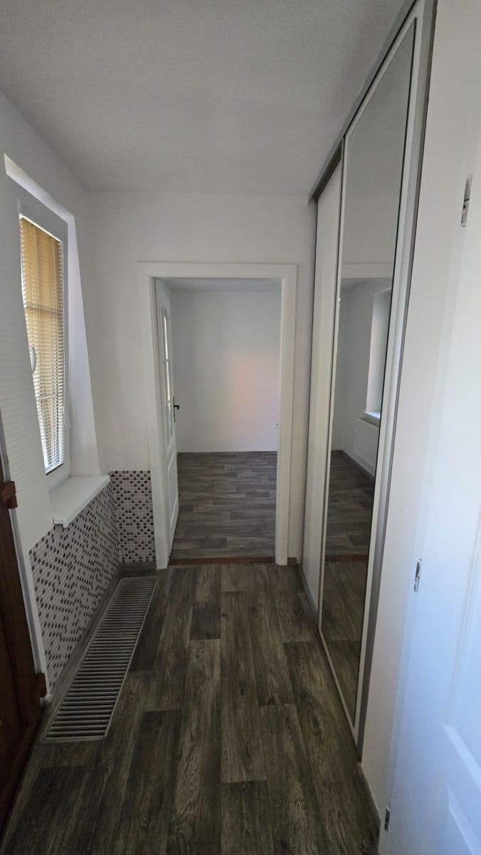 Pronájem domu 80 m², pozemek 350 m², Hořín, Středočeský kraj Pronájem domu 80 m², pozemek 350 m², Hořín, Středočeský kraj