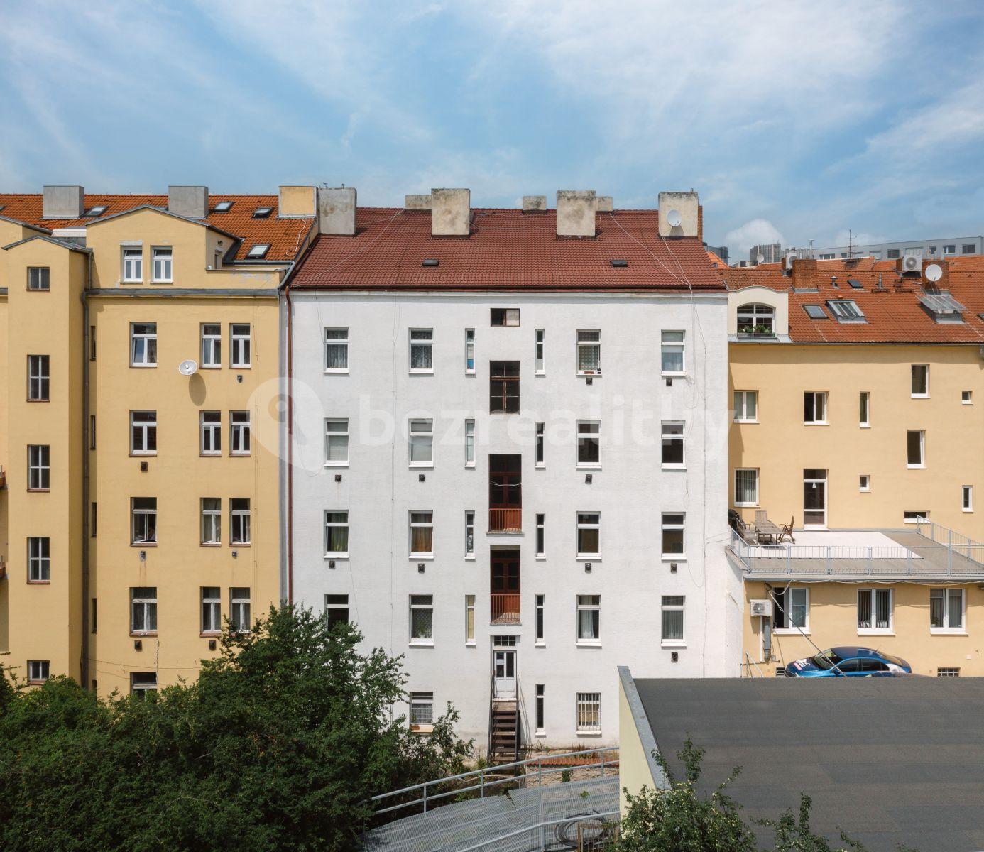 Prodej bytu 1+kk 28 m², Sinkulova, Praha, Praha