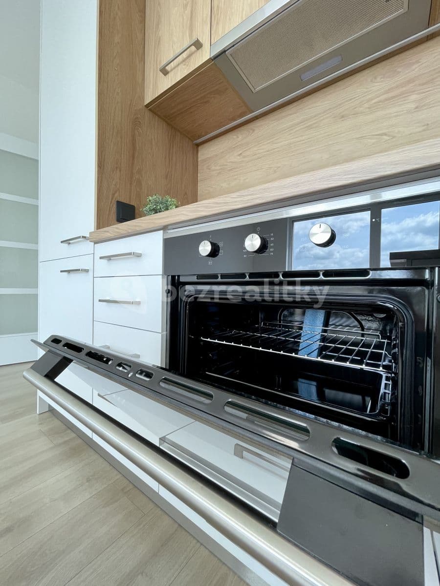 Pronájem bytu 2+kk 58 m², Východní, Pardubice, Pardubický kraj Pronájem bytu 2+kk 58 m², Východní, Pardubice, Pardubický kraj