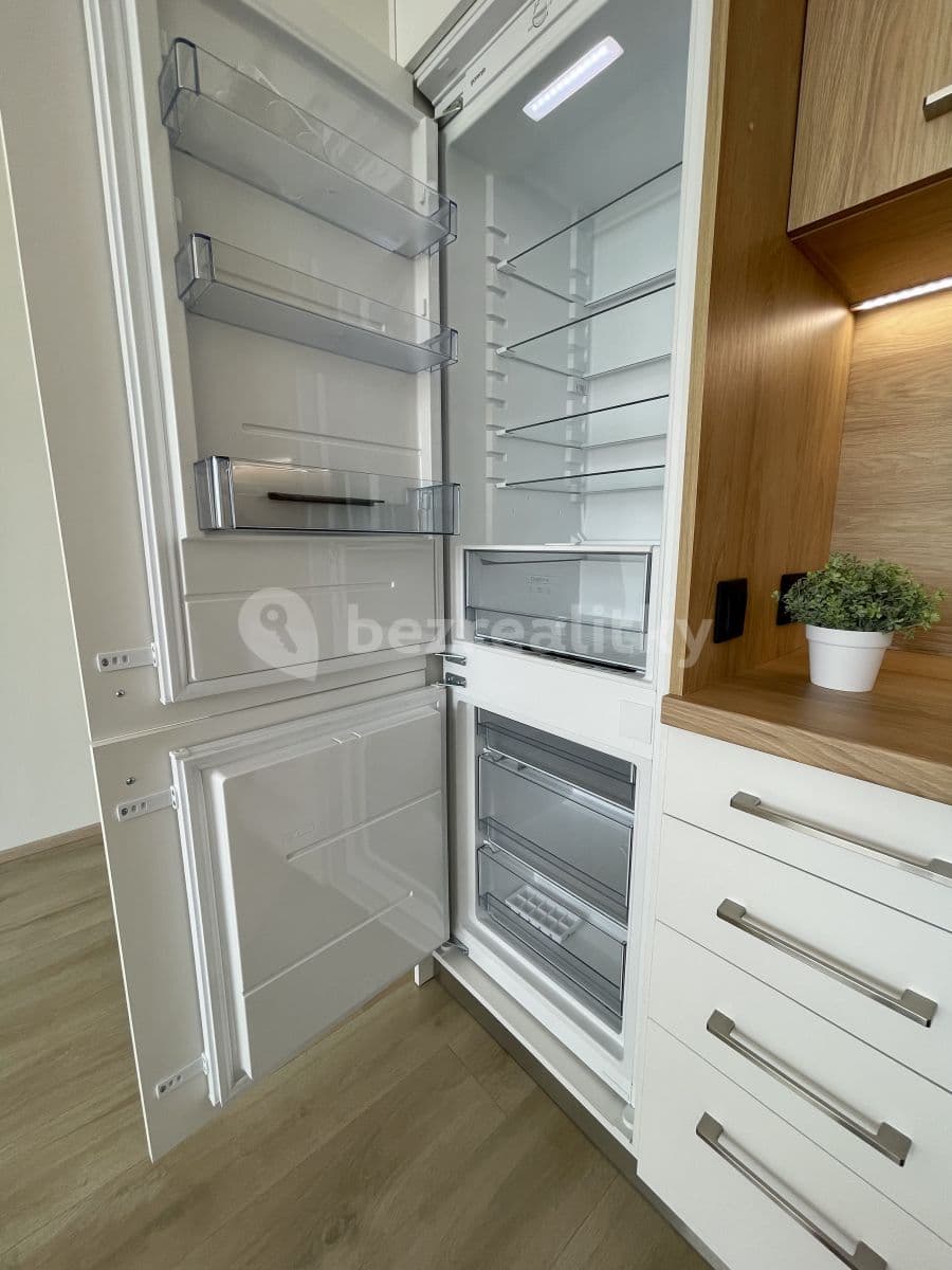 Pronájem bytu 2+kk 58 m², Východní, Pardubice, Pardubický kraj Pronájem bytu 2+kk 58 m², Východní, Pardubice, Pardubický kraj