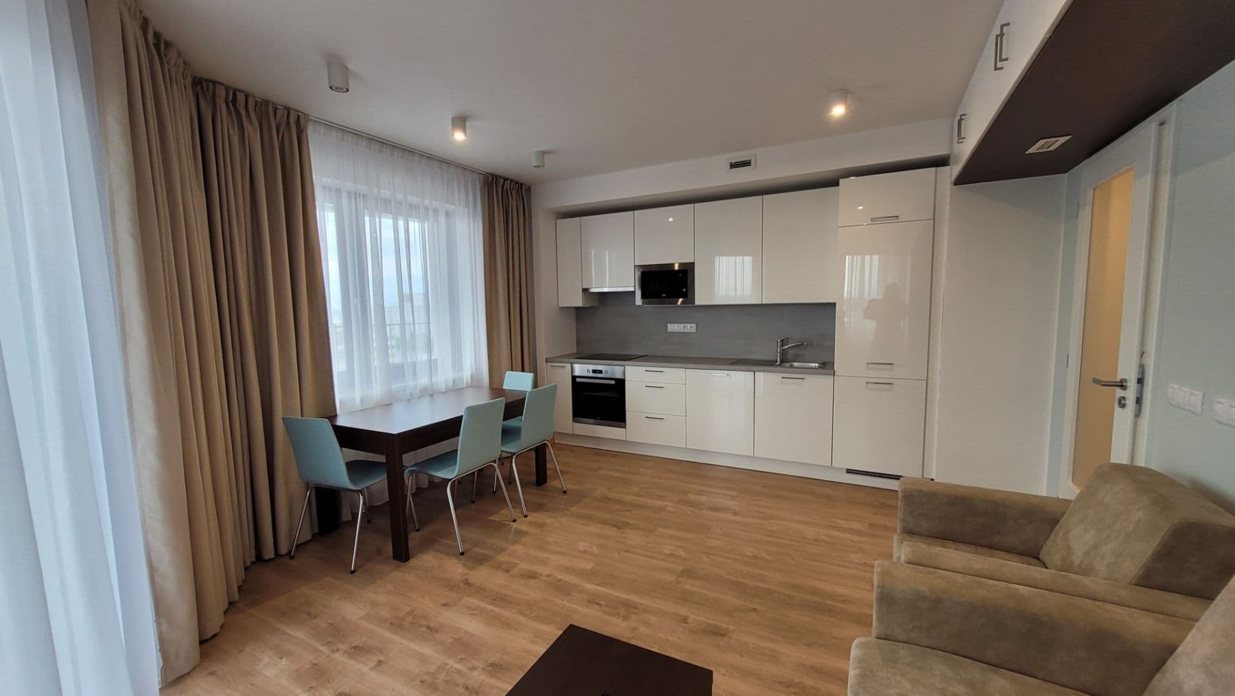 Pronájem bytu 3+kk 69 m², Mukařovského, Praha, Praha Pronájem bytu 3+kk 69 m², Mukařovského, Praha, Praha