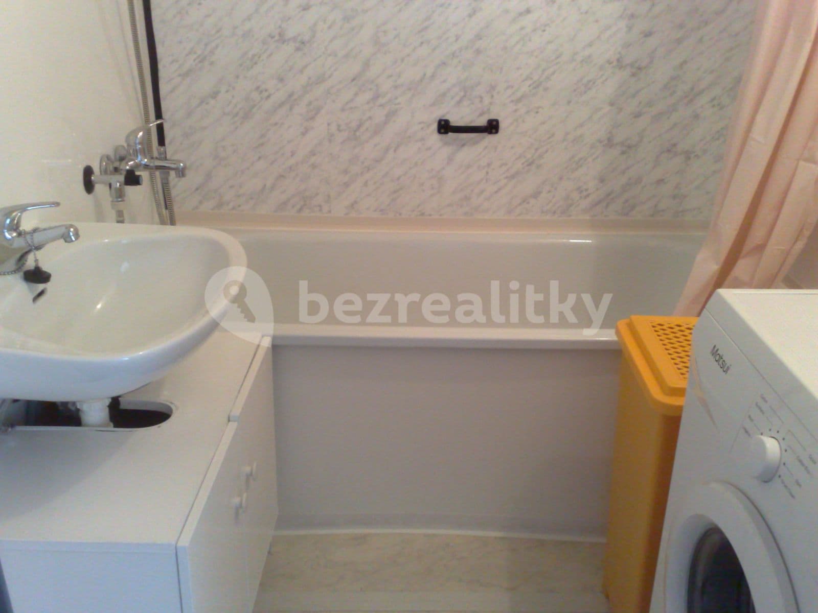 Pronájem bytu 3+1 92 m², Španielova, Praha, Praha Pronájem bytu 3+1 92 m², Španielova, Praha, Praha