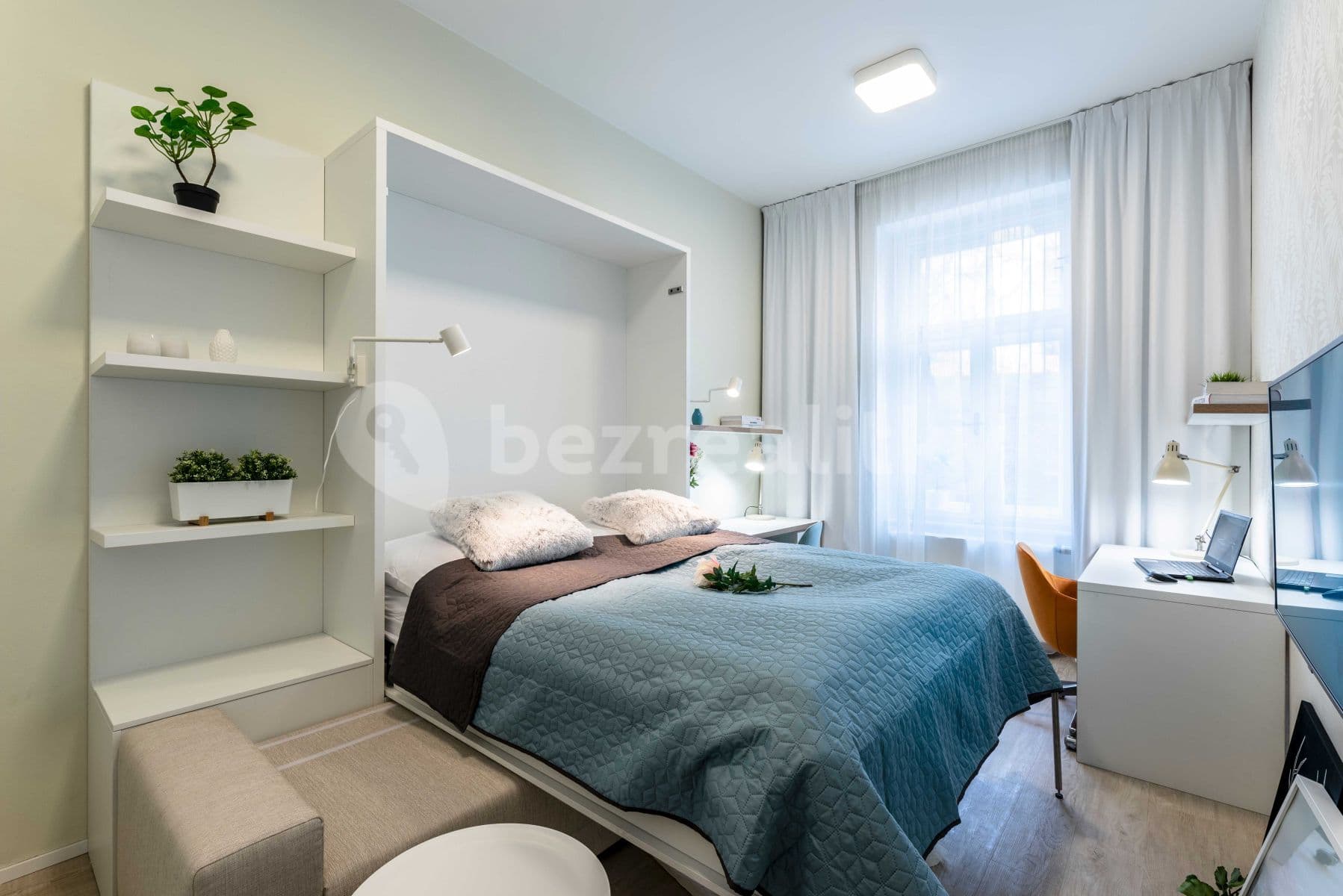 Pronájem bytu 3+1 71 m², Francouzská, Praha, Praha Pronájem bytu 3+1 71 m², Francouzská, Praha, Praha