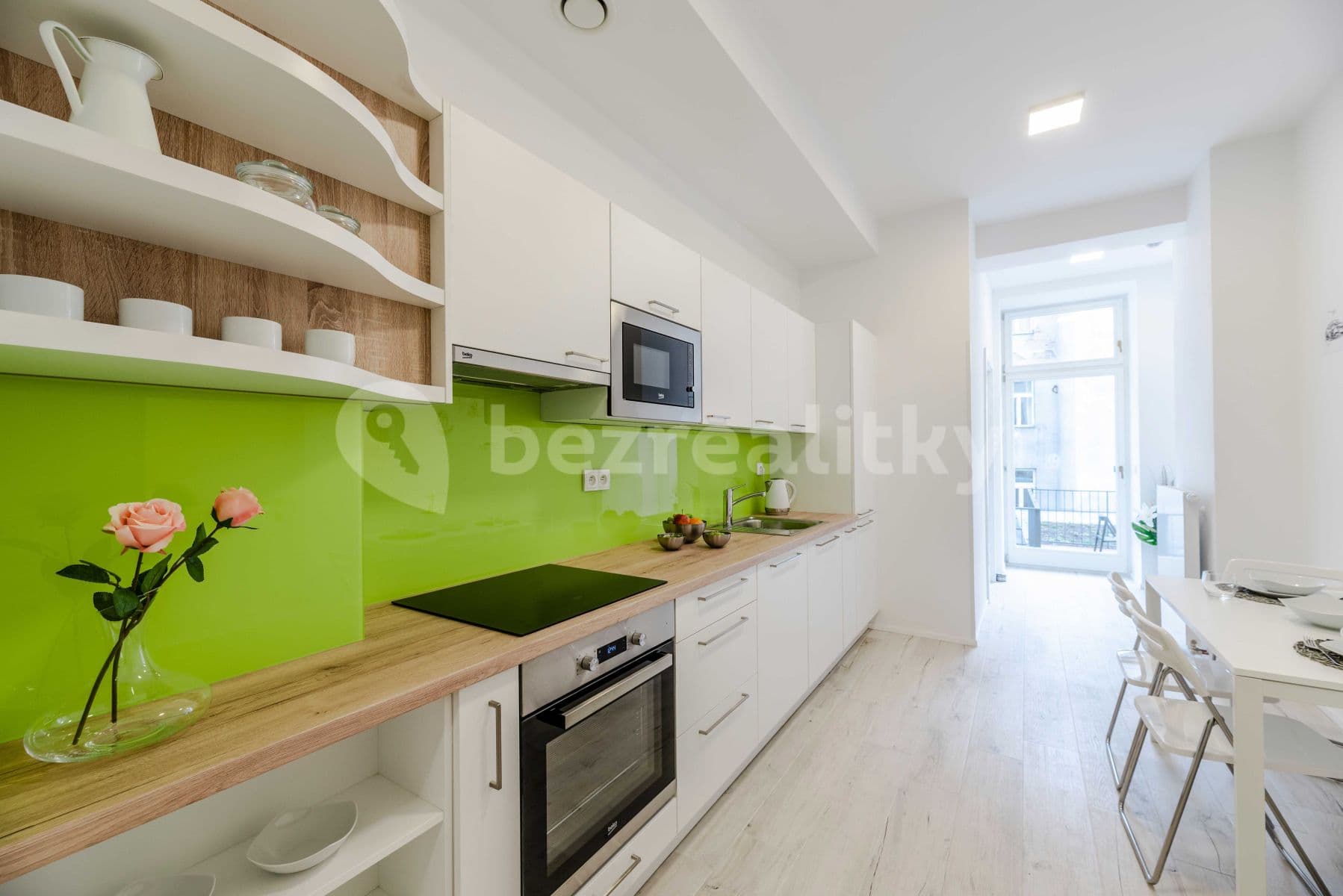 Pronájem bytu 3+1 71 m², Francouzská, Praha, Praha Pronájem bytu 3+1 71 m², Francouzská, Praha, Praha