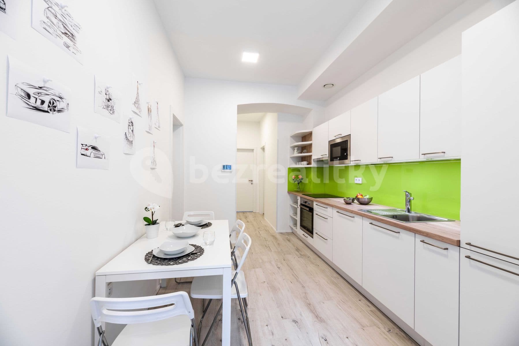 Pronájem bytu 3+1 71 m², Francouzská, Praha, Praha Pronájem bytu 3+1 71 m², Francouzská, Praha, Praha