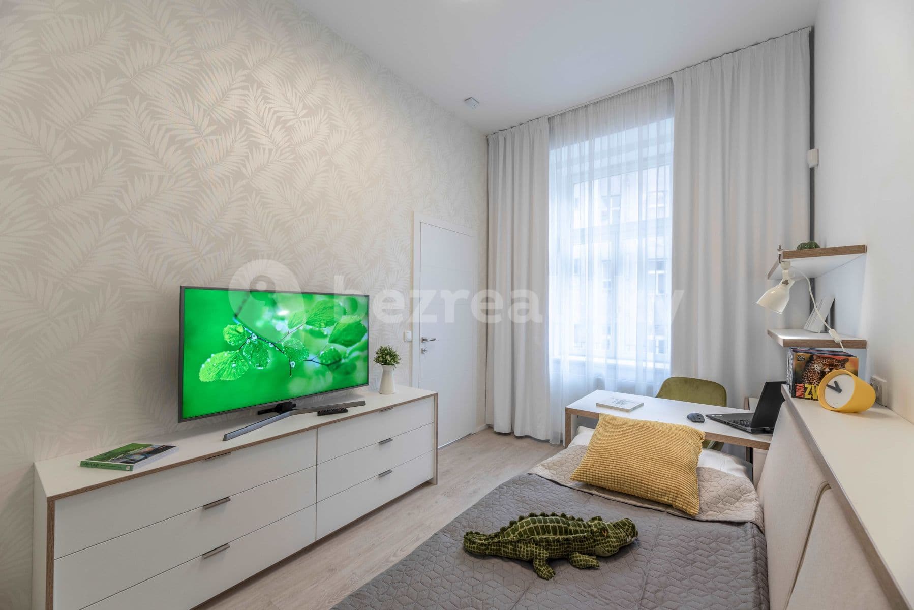 Pronájem bytu 3+1 71 m², Francouzská, Praha, Praha Pronájem bytu 3+1 71 m², Francouzská, Praha, Praha
