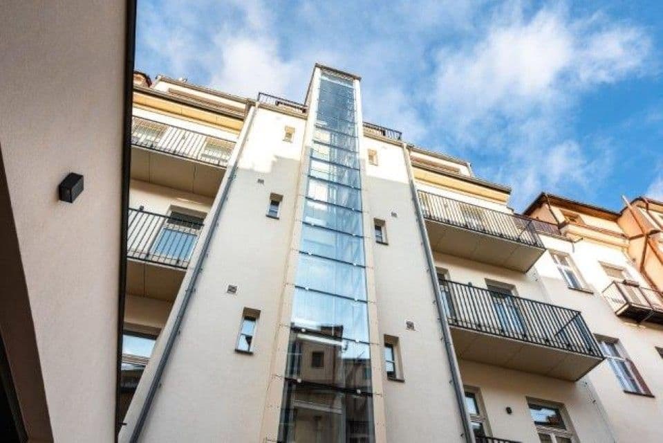 Pronájem bytu 3+1 71 m², Francouzská, Praha, Praha Pronájem bytu 3+1 71 m², Francouzská, Praha, Praha