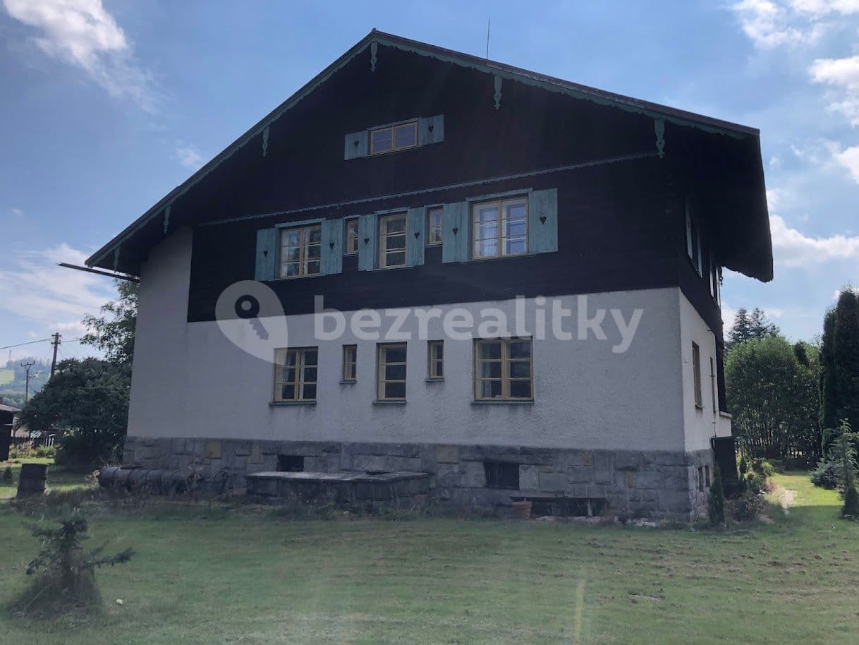 Prodej domu 220 m², pozemek 1.198 m², Mladé Buky, Královéhradecký kraj