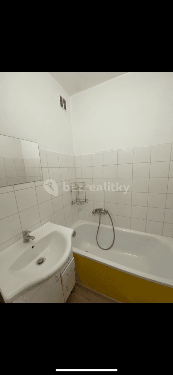 Pronájem bytu 1+1 34 m², Jiráskova, Krnov, Moravskoslezský kraj Pronájem bytu 1+1 34 m², Jiráskova, Krnov, Moravskoslezský kraj