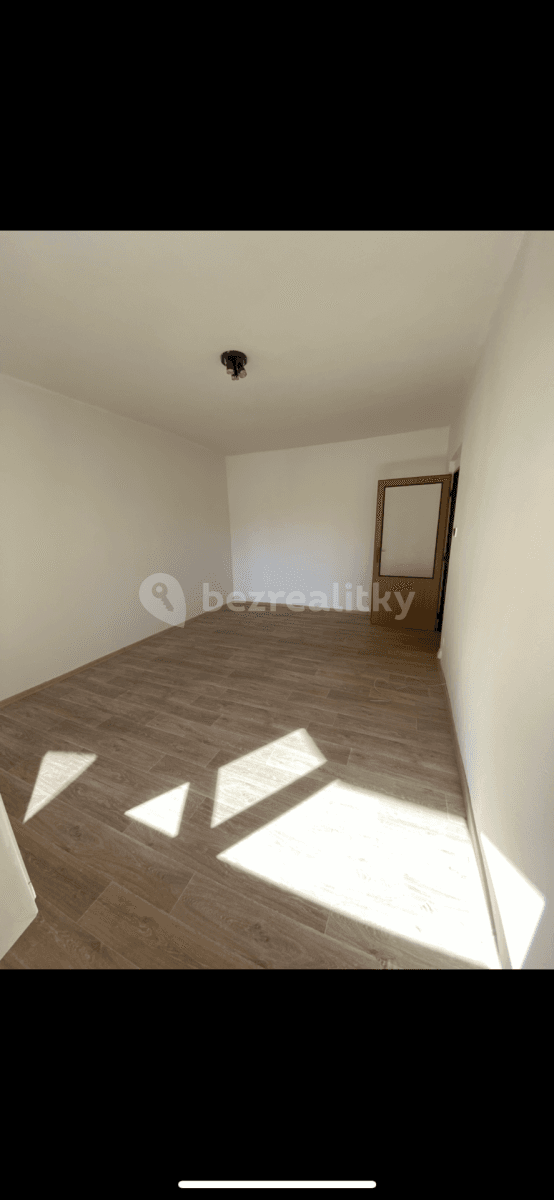 Pronájem bytu 1+1 34 m², Jiráskova, Krnov, Moravskoslezský kraj Pronájem bytu 1+1 34 m², Jiráskova, Krnov, Moravskoslezský kraj