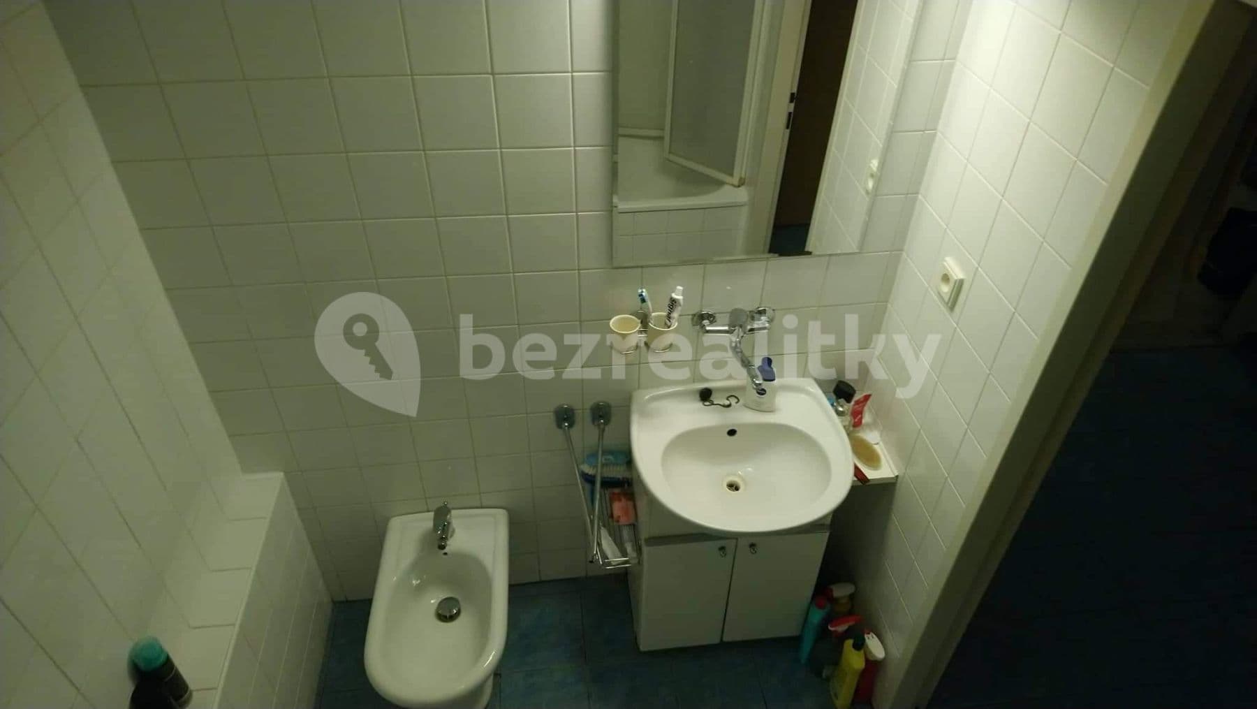 Pronájem bytu 3+1 88 m², Tlustého, Praha, Praha Pronájem bytu 3+1 88 m², Tlustého, Praha, Praha