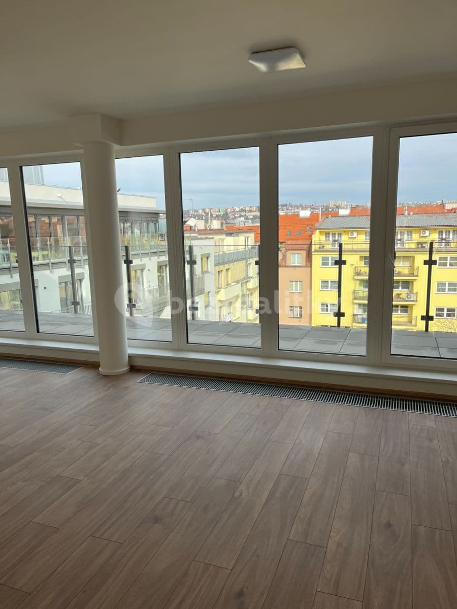 Pronájem bytu 1+kk 51 m², Dělnická, Praha, Praha Pronájem bytu 1+kk 51 m², Dělnická, Praha, Praha
