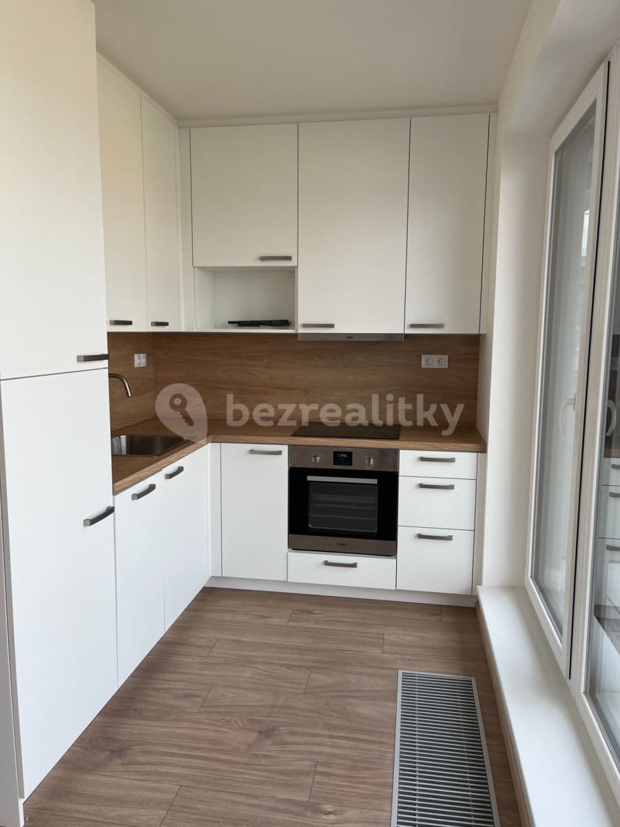 Pronájem bytu 1+kk 51 m², Dělnická, Praha, Praha Pronájem bytu 1+kk 51 m², Dělnická, Praha, Praha