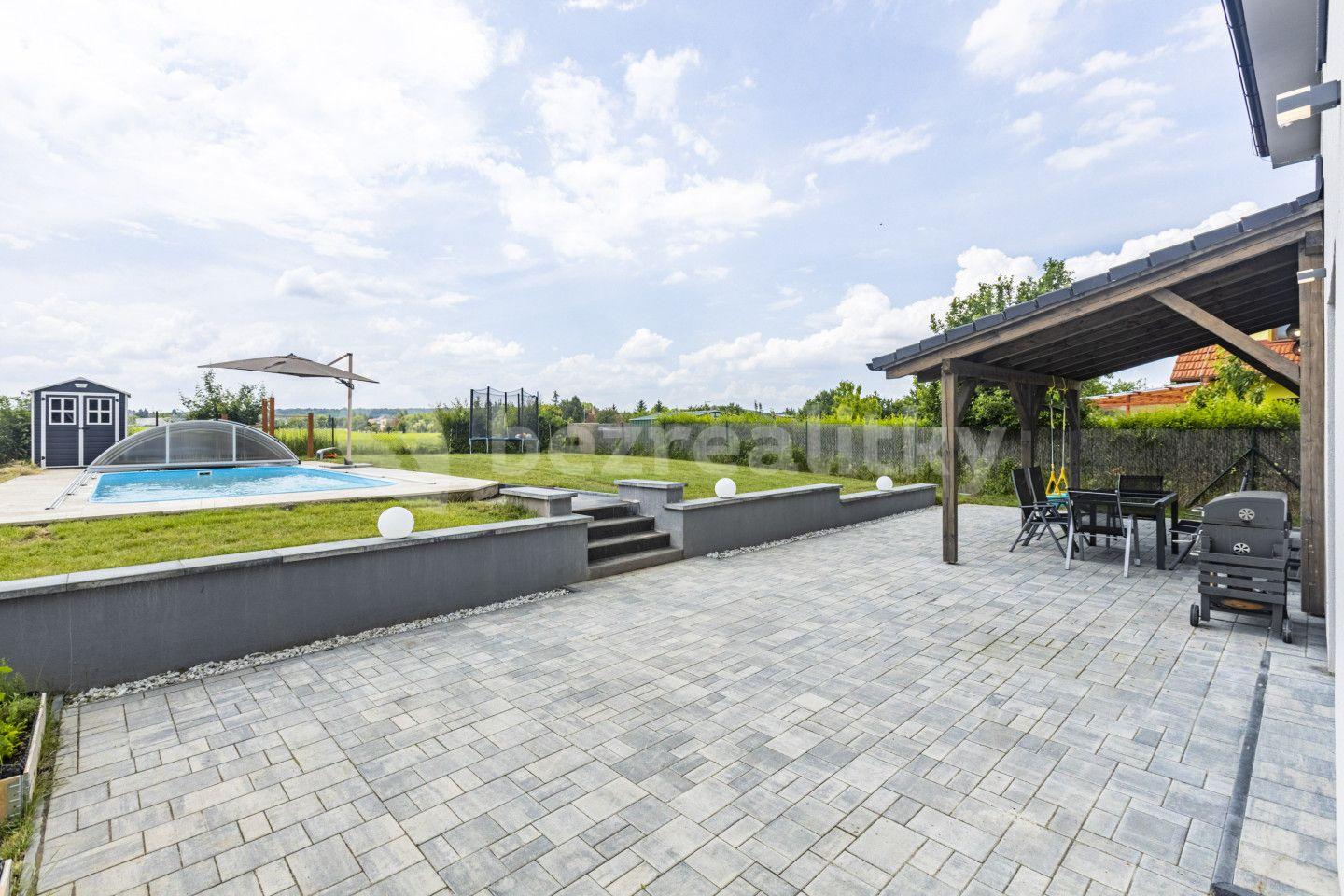 Prodej domu 285 m², pozemek 850 m², V sazenicích, Bořanovice, Středočeský kraj