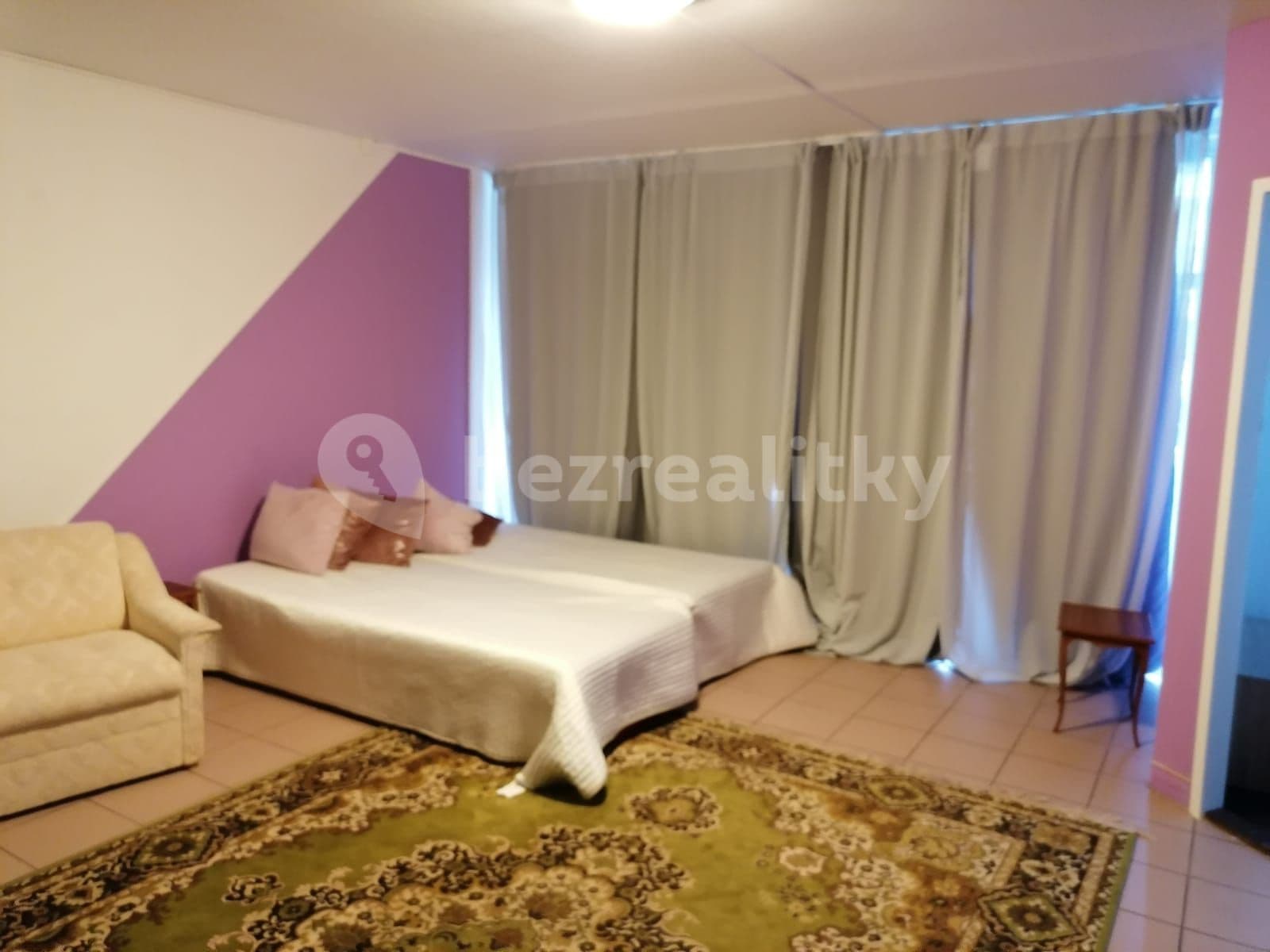 Pronájem bytu 1+kk 48 m², Kettnerova, Praha, Praha Pronájem bytu 1+kk 48 m², Kettnerova, Praha, Praha