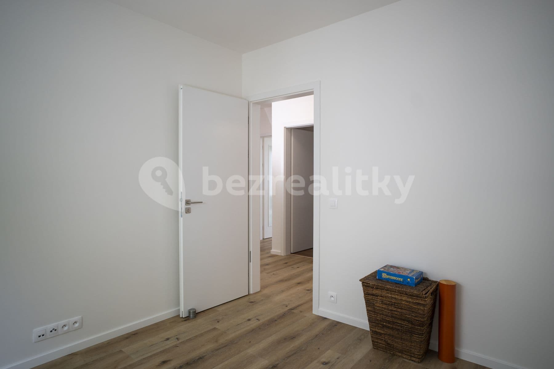 Pronájem bytu 3+kk 75 m², Červená báň, Praha, Praha Pronájem bytu 3+kk 75 m², Červená báň, Praha, Praha