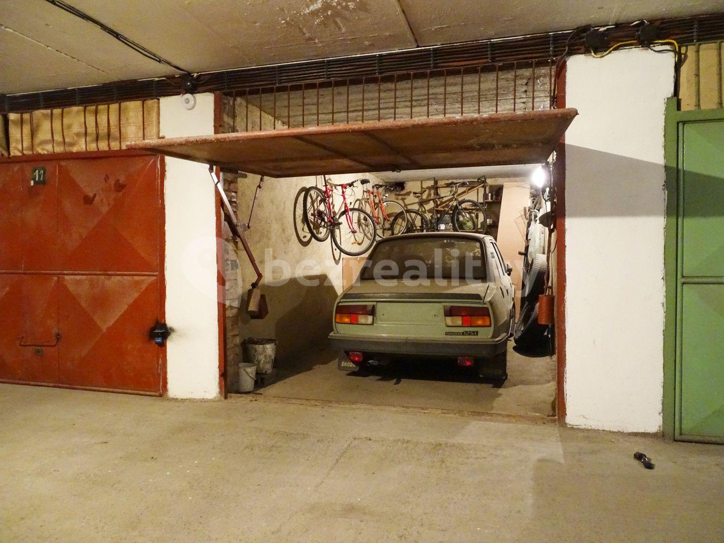 Prodej garáže 16 m², Kladno, Středočeský kraj