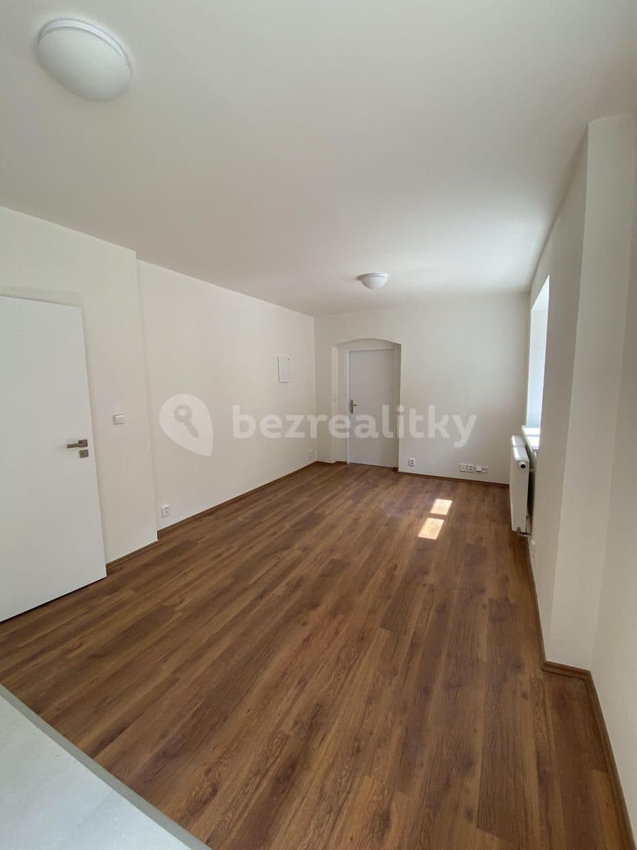 Pronájem bytu 1+kk 33 m², Havlíčkova, Roudnice nad Labem, Ústecký kraj Pronájem bytu 1+kk 33 m², Havlíčkova, Roudnice nad Labem, Ústecký kraj