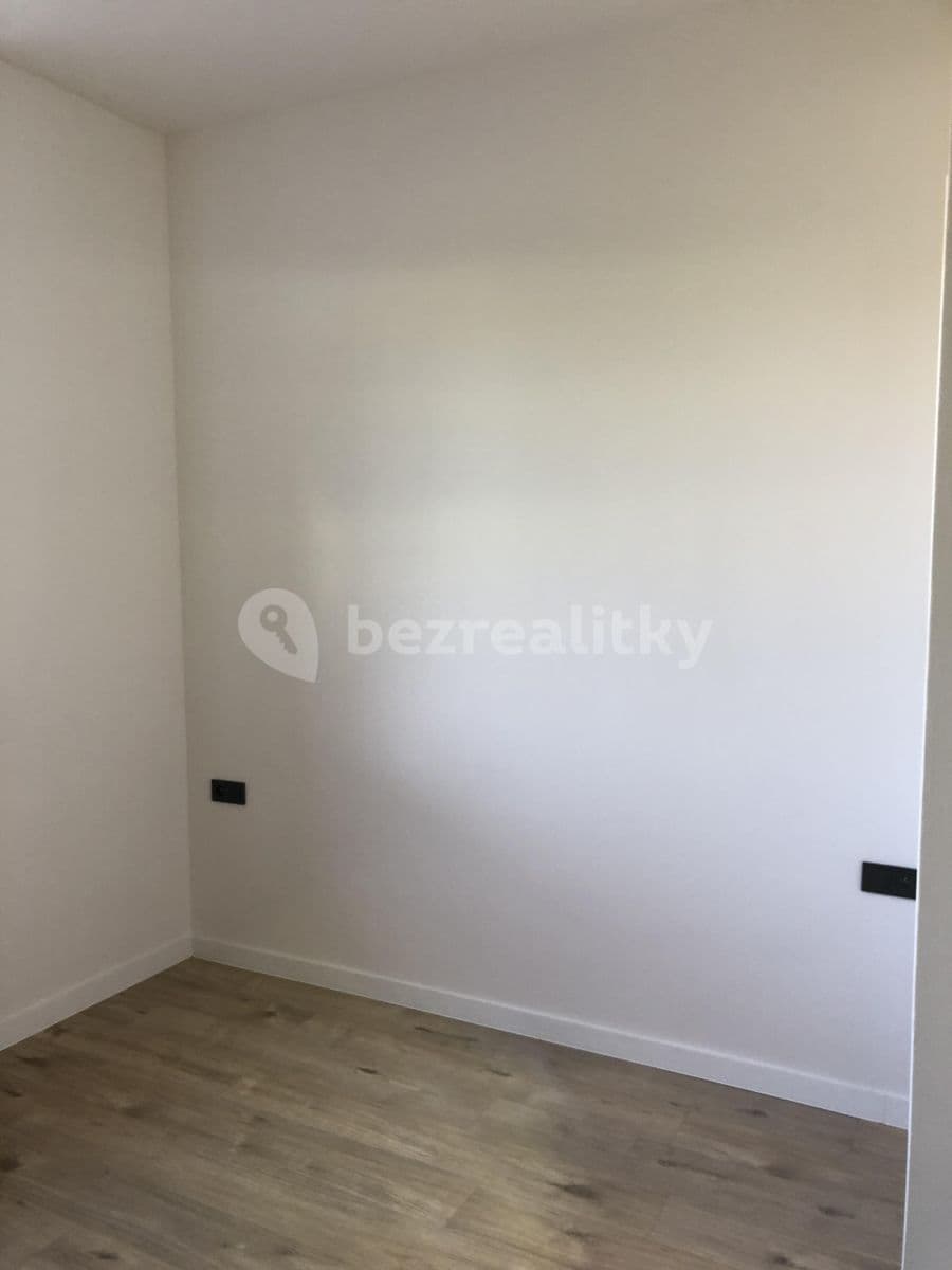 Pronájem bytu 2+kk 57 m², Těšínská, Ostrava, Moravskoslezský kraj Pronájem bytu 2+kk 57 m², Těšínská, Ostrava, Moravskoslezský kraj
