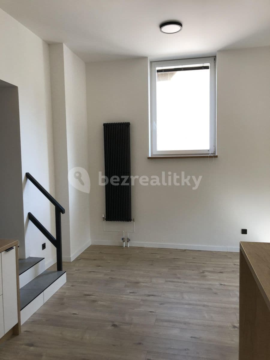 Pronájem bytu 2+kk 57 m², Těšínská, Ostrava, Moravskoslezský kraj Pronájem bytu 2+kk 57 m², Těšínská, Ostrava, Moravskoslezský kraj