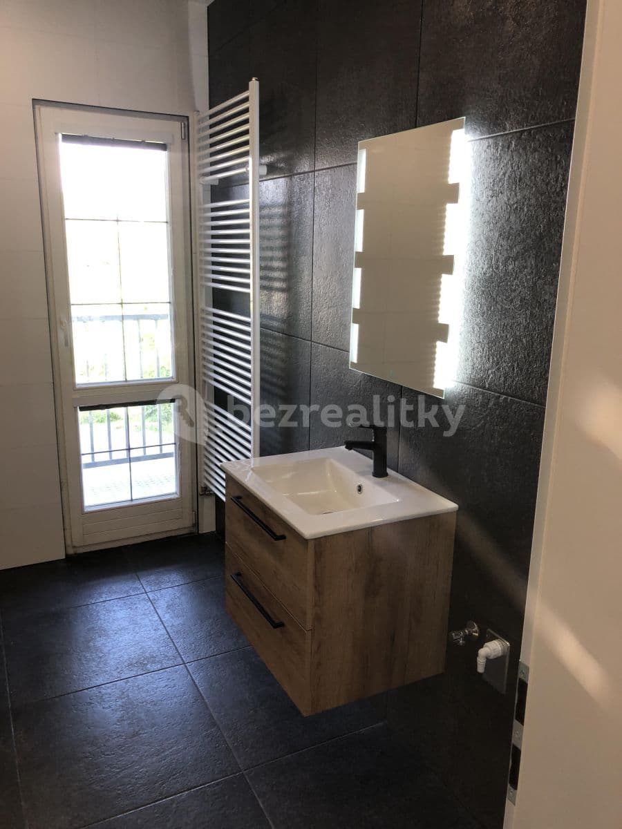 Pronájem bytu 2+kk 57 m², Těšínská, Ostrava, Moravskoslezský kraj Pronájem bytu 2+kk 57 m², Těšínská, Ostrava, Moravskoslezský kraj