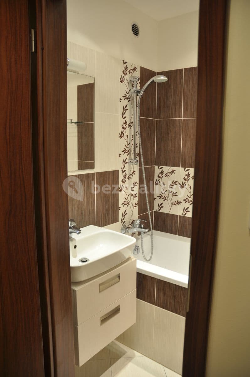 Pronájem bytu 2+1 55 m², Čílova, Praha, Praha Pronájem bytu 2+1 55 m², Čílova, Praha, Praha