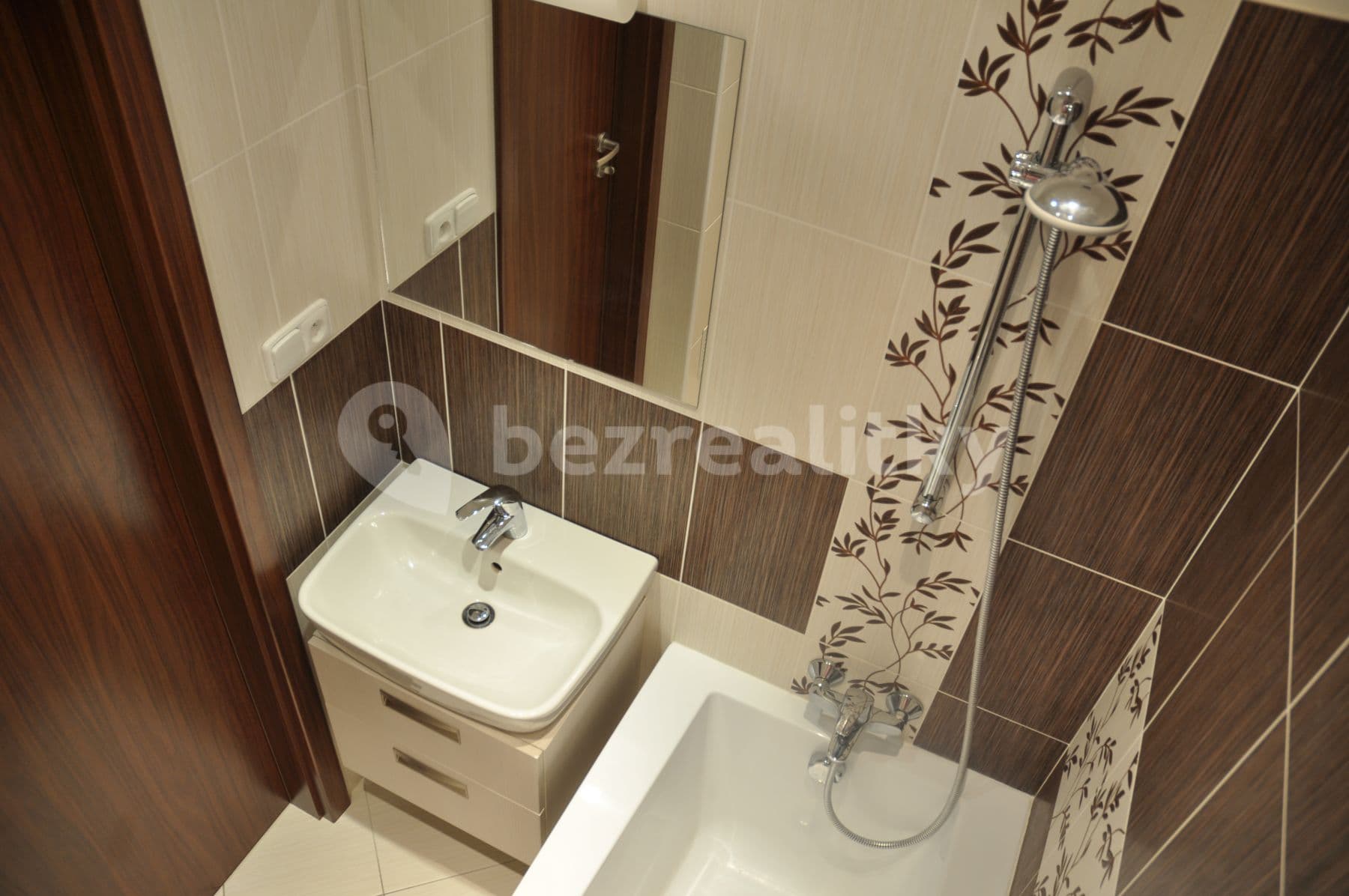 Pronájem bytu 2+1 55 m², Čílova, Praha, Praha Pronájem bytu 2+1 55 m², Čílova, Praha, Praha