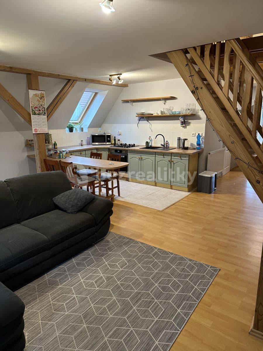 Pronájem bytu 2+kk 85 m², Okrouhlá, Liberecký kraj Pronájem bytu 2+kk 85 m², Okrouhlá, Liberecký kraj