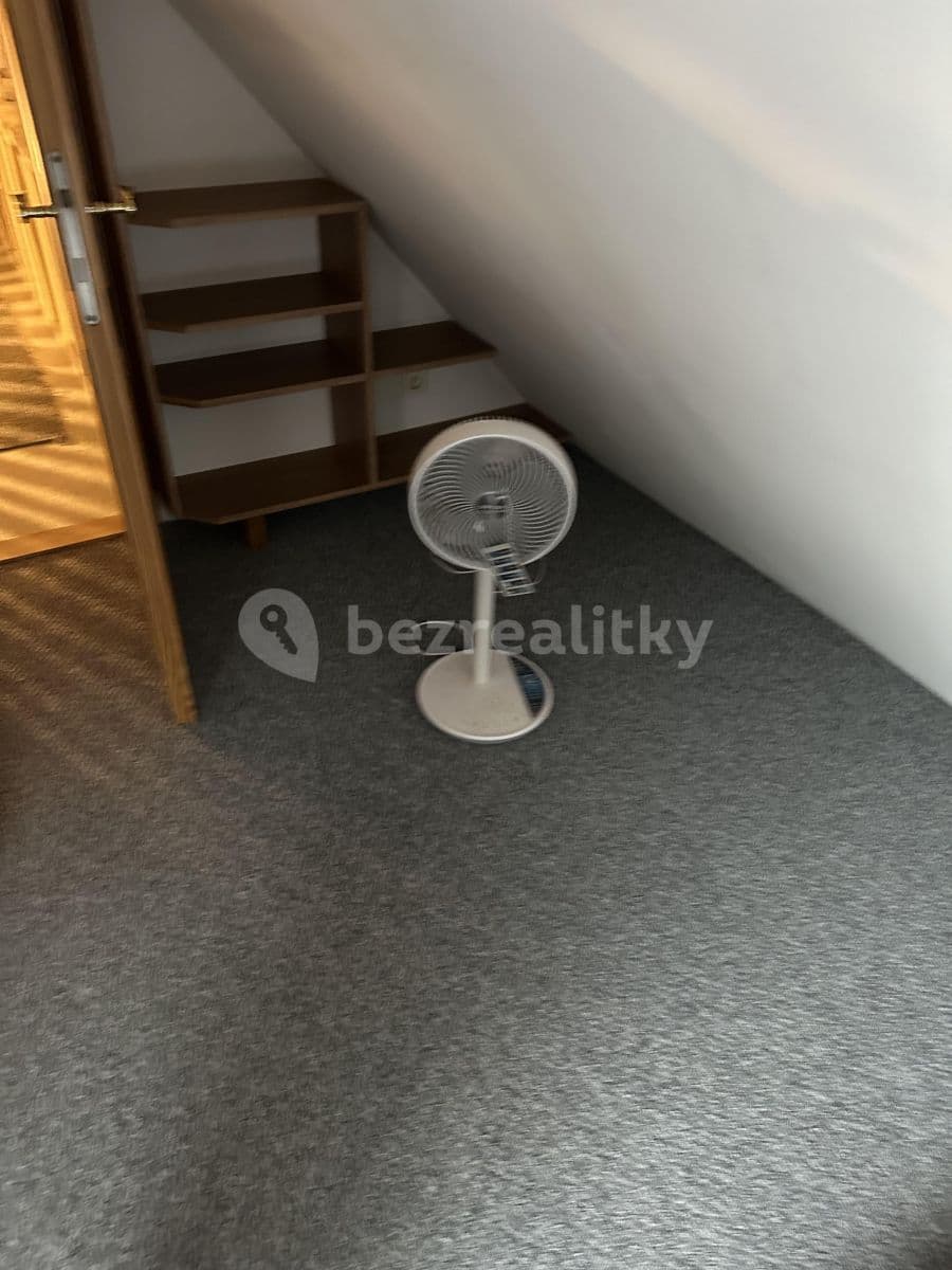 Pronájem bytu 2+kk 85 m², Okrouhlá, Liberecký kraj Pronájem bytu 2+kk 85 m², Okrouhlá, Liberecký kraj
