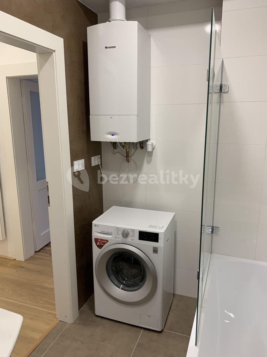 Pronájem bytu 2+kk 70 m², Korunní, Praha, Praha Pronájem bytu 2+kk 70 m², Korunní, Praha, Praha
