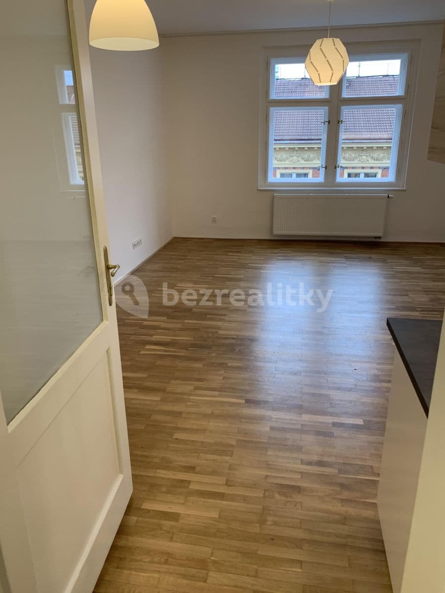 Pronájem bytu 2+kk 70 m², Korunní, Praha, Praha Pronájem bytu 2+kk 70 m², Korunní, Praha, Praha