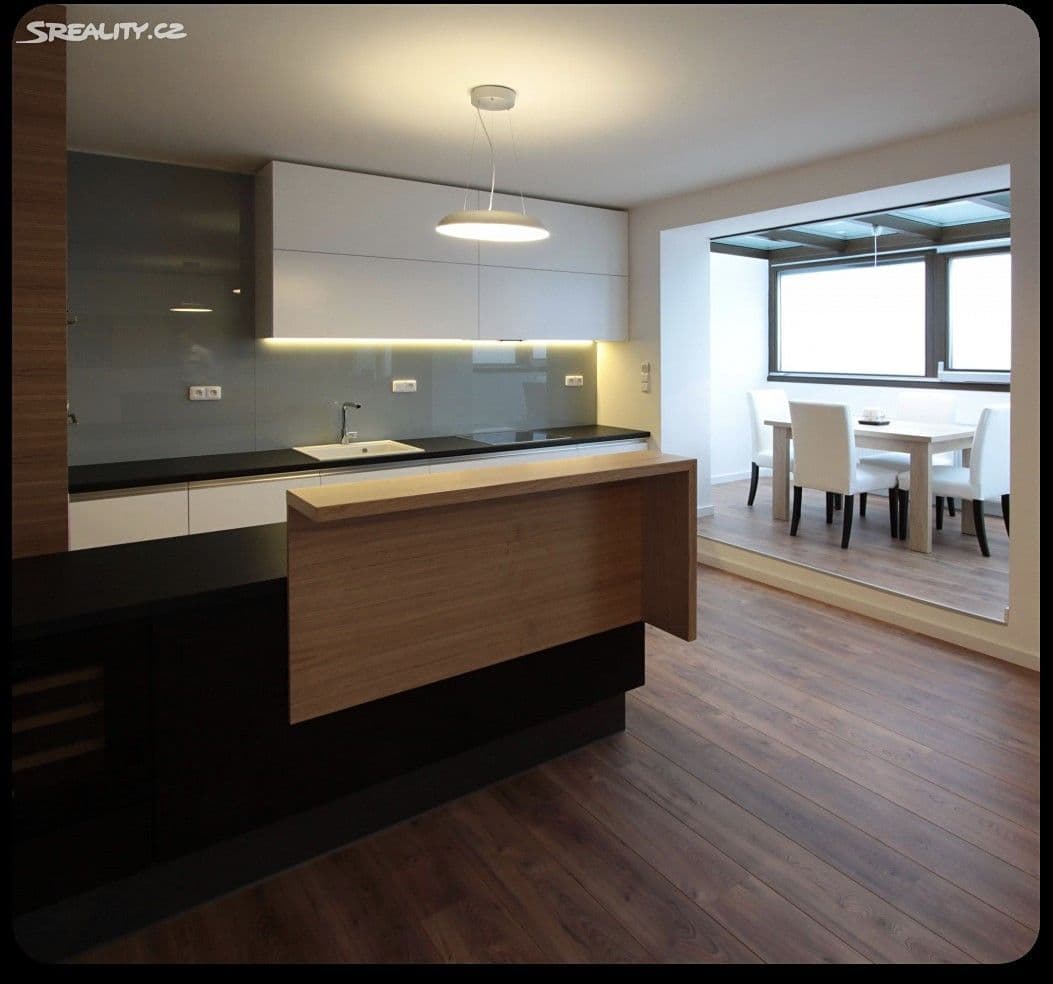 Pronájem bytu 3+kk 85 m², Červená Skála, Husinec, Středočeský kraj Pronájem bytu 3+kk 85 m², Červená Skála, Husinec, Středočeský kraj