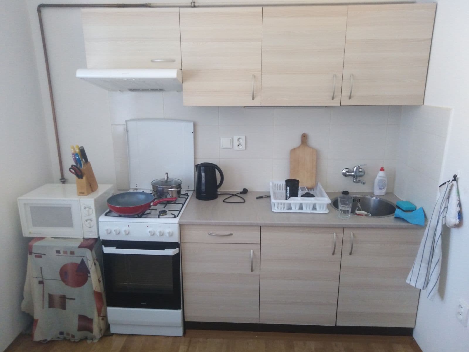 Pronájem bytu 1+1 40 m², Borový vrch , Liberec, Liberecký kraj Pronájem bytu 1+1 40 m², Borový vrch , Liberec, Liberecký kraj